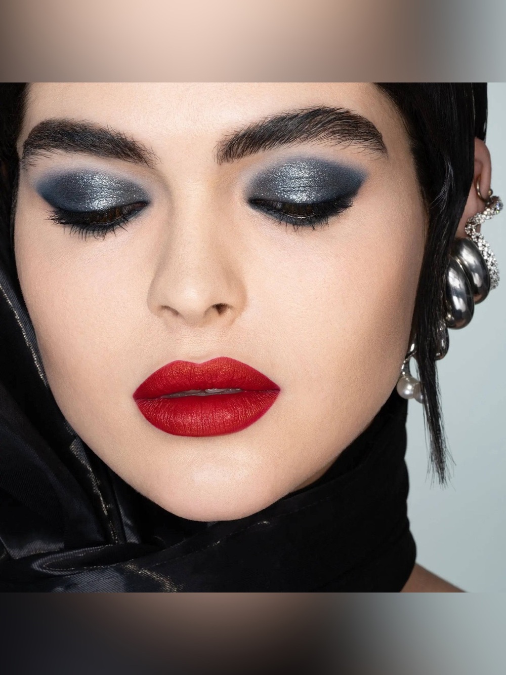 Natasha Denona Xenon Palette- cool toned, edgy, glam, smoky, limited edition - Picture 4 of 14